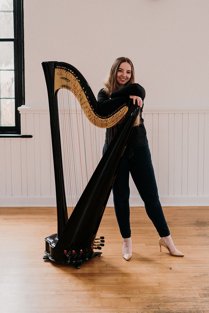 Hannah Warren Harpist - Hannah Plays Harp - Ottawa-based wedding and event harpist - Lauren McCormick Photography-36-cropped
