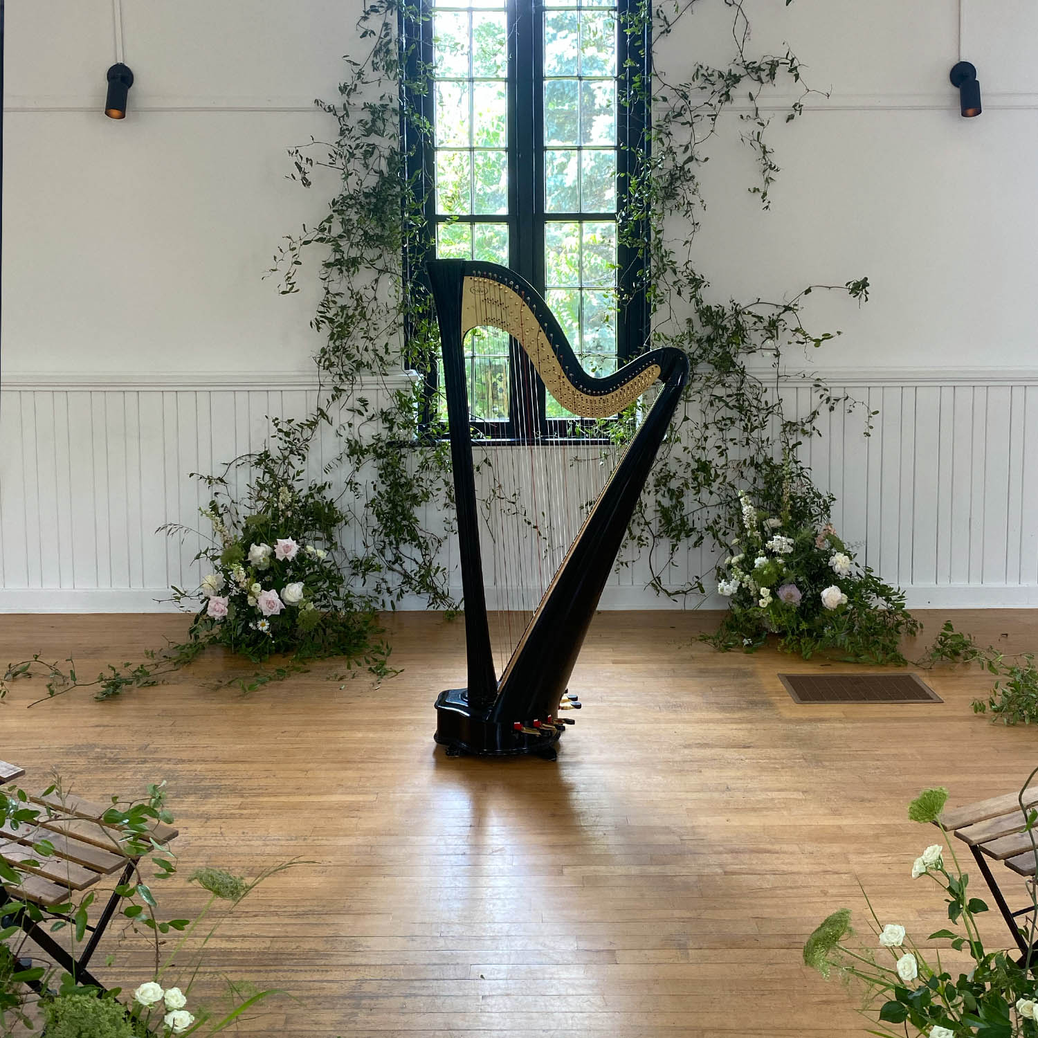 Hannah Warren Harpist - Alex and Frederic Wedding at The Knox July 2022